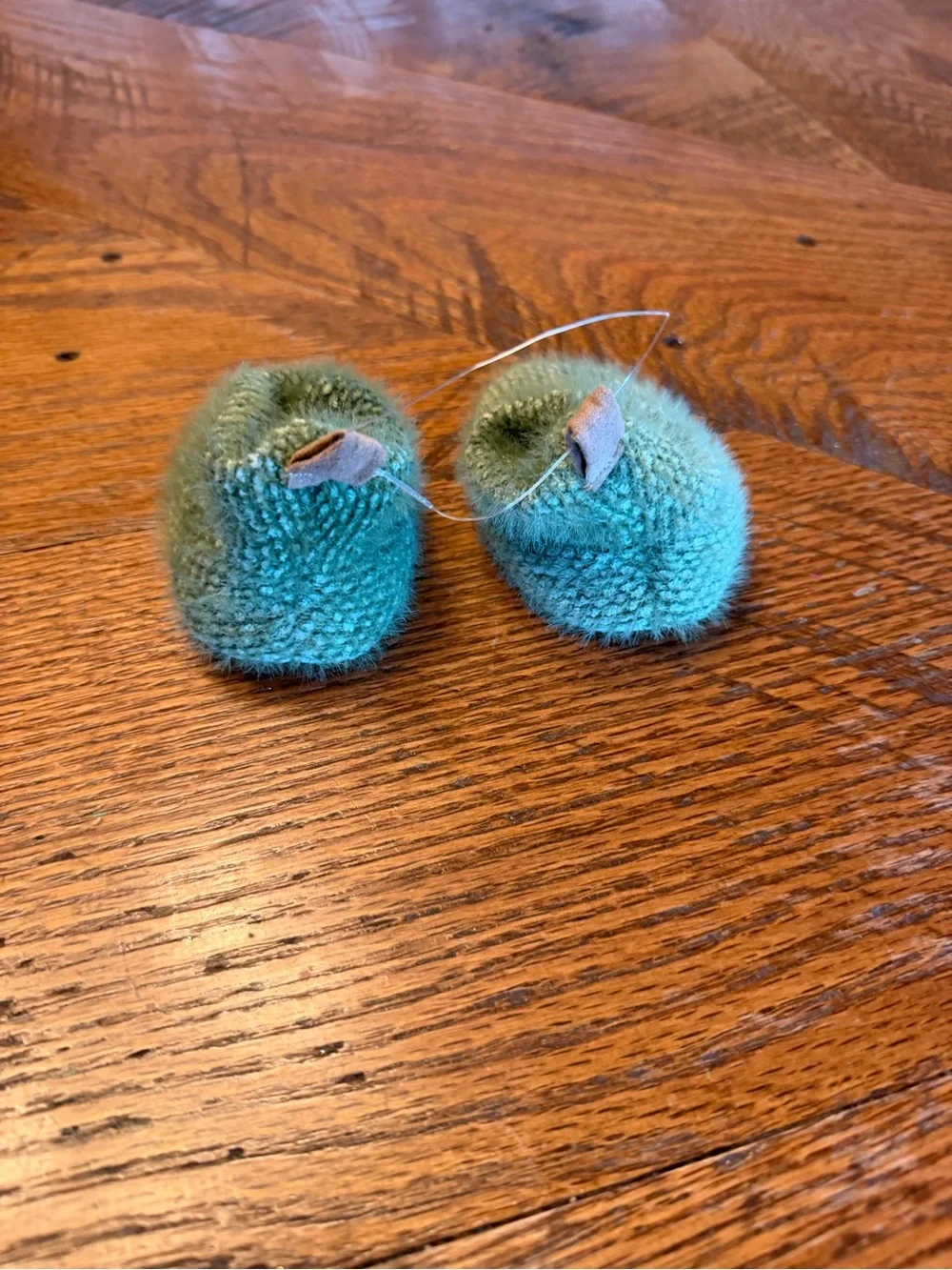 Soft Knit Baby Slipper Booties in Sage Green sz 0-3 months